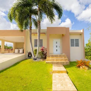 Arenales Vacational House Holiday home